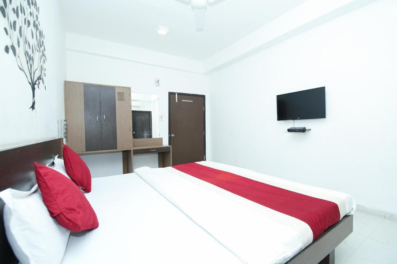 Oyo 3603 White Pearl Hotel Джабалпур Екстериор снимка